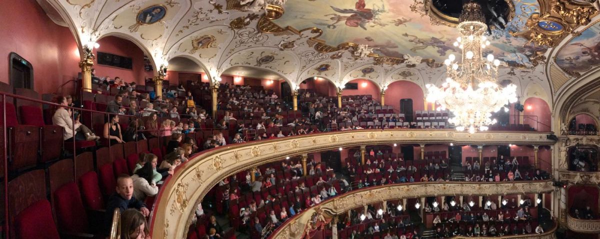 Theater Wiesbaden_2.jpg